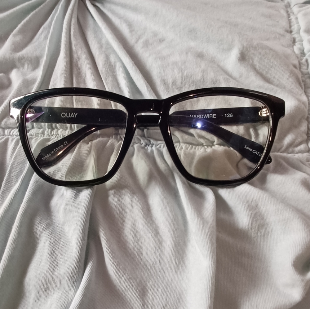 Quay mens glasses. No prescription